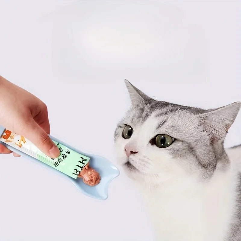 Cat Strip Squeeze Spoon – Feeder Tool for Lickable Wet Treats & Liquid Snacks